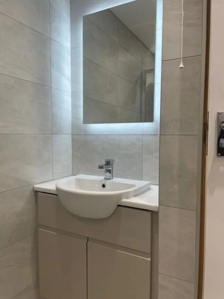 Led Mirror with Atlanta basin unit