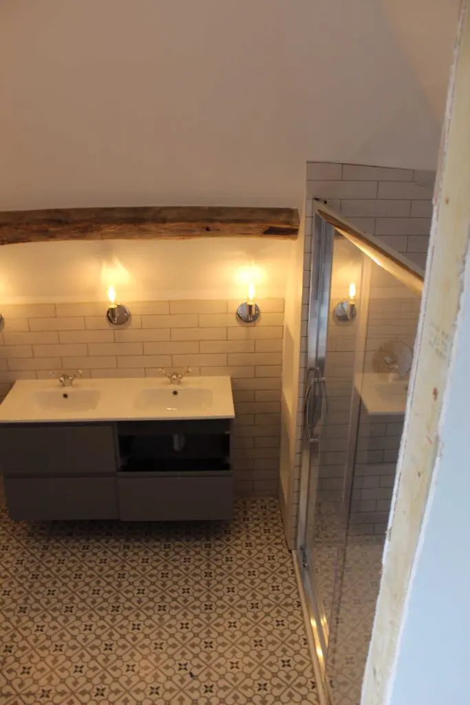 Double basin unit