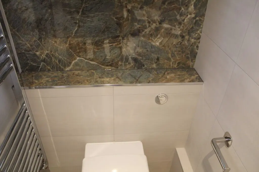 Hide Away cistern