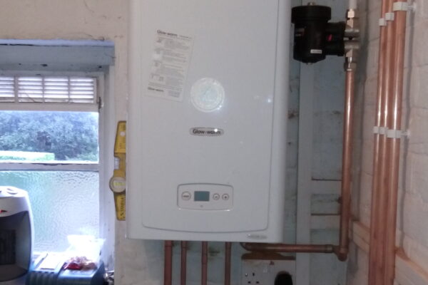 Glow-Worm Boiler Installation